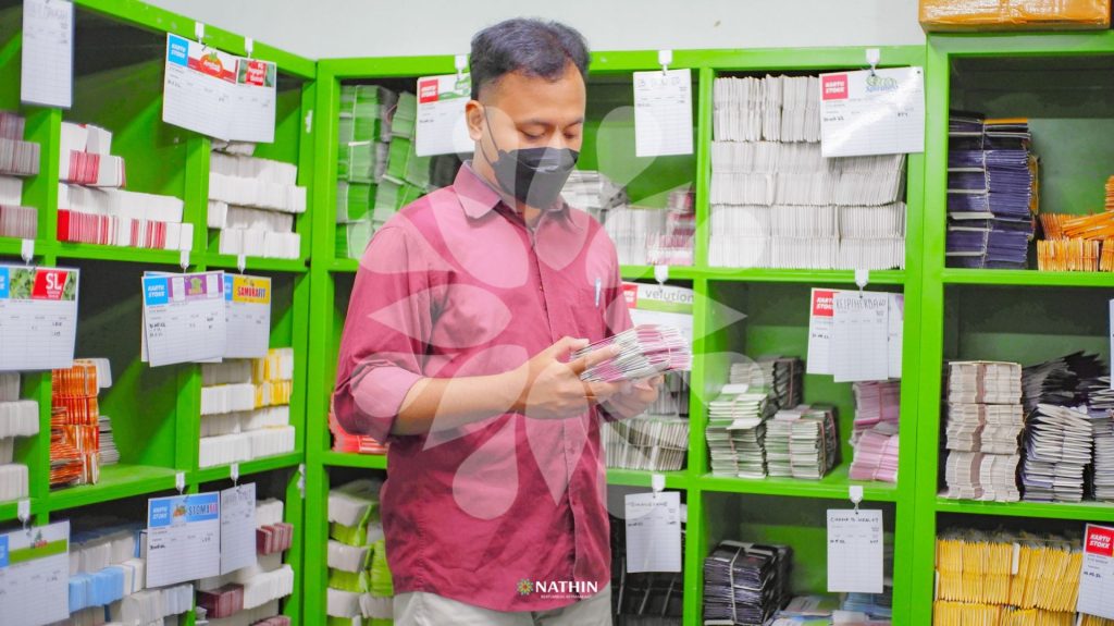 PERUSAHAAN HERBAL NATHIN